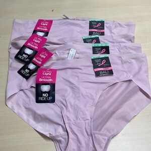 4 Bali Ultra Light Smooth Briefs in Soft Pink